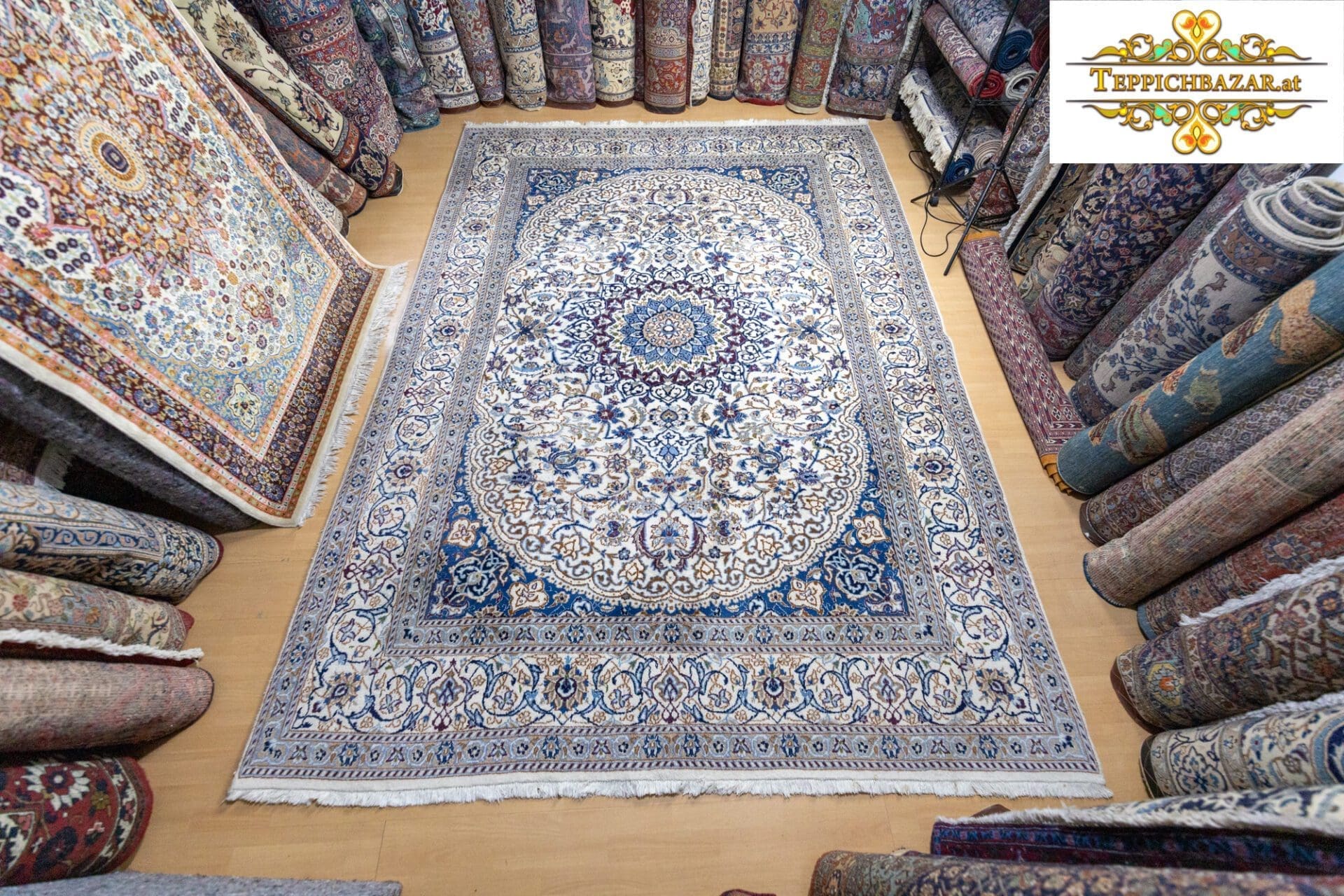 (Verkauft) W1(#328) 350×246cm Handgeknüpfter Nain 12la Perserteppich