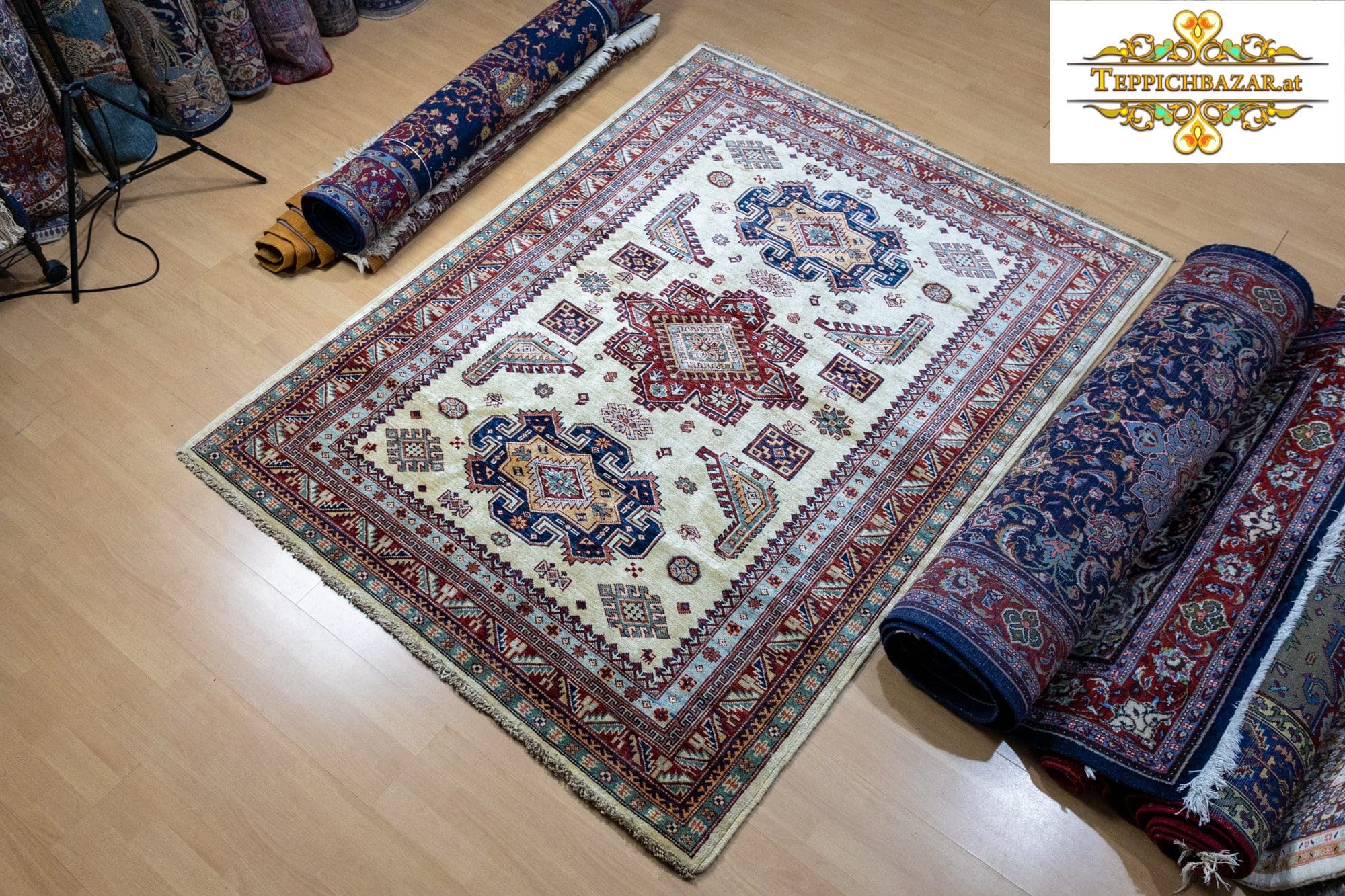 (Verkauft) W1(#335) 199×149cm Handgeknüpfter Kazak Orientteppich Naturfarben