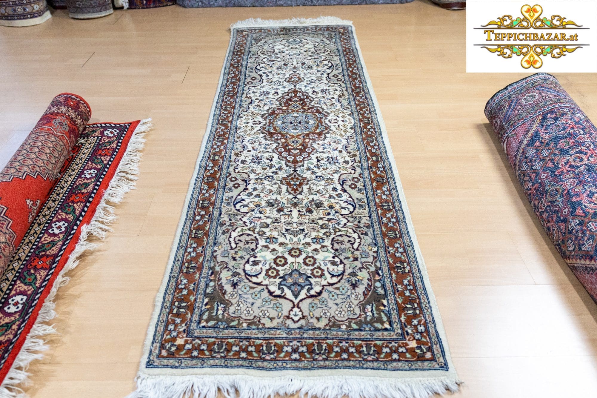 (Verkauft) Läufer W1(#368) 239x62cm Handgeknüpfter echter Orientteppich INDO feine Knüpfung 420000/qm