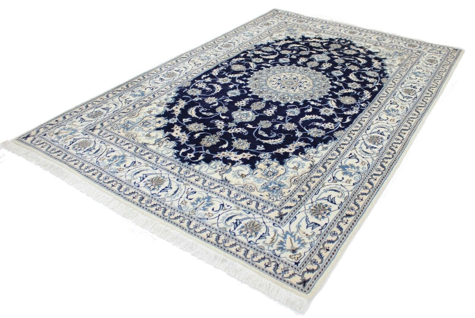 Originaler Nain Perserteppich, neue Ware, 297 cm x 196 cm in einwandfreiem Zustand