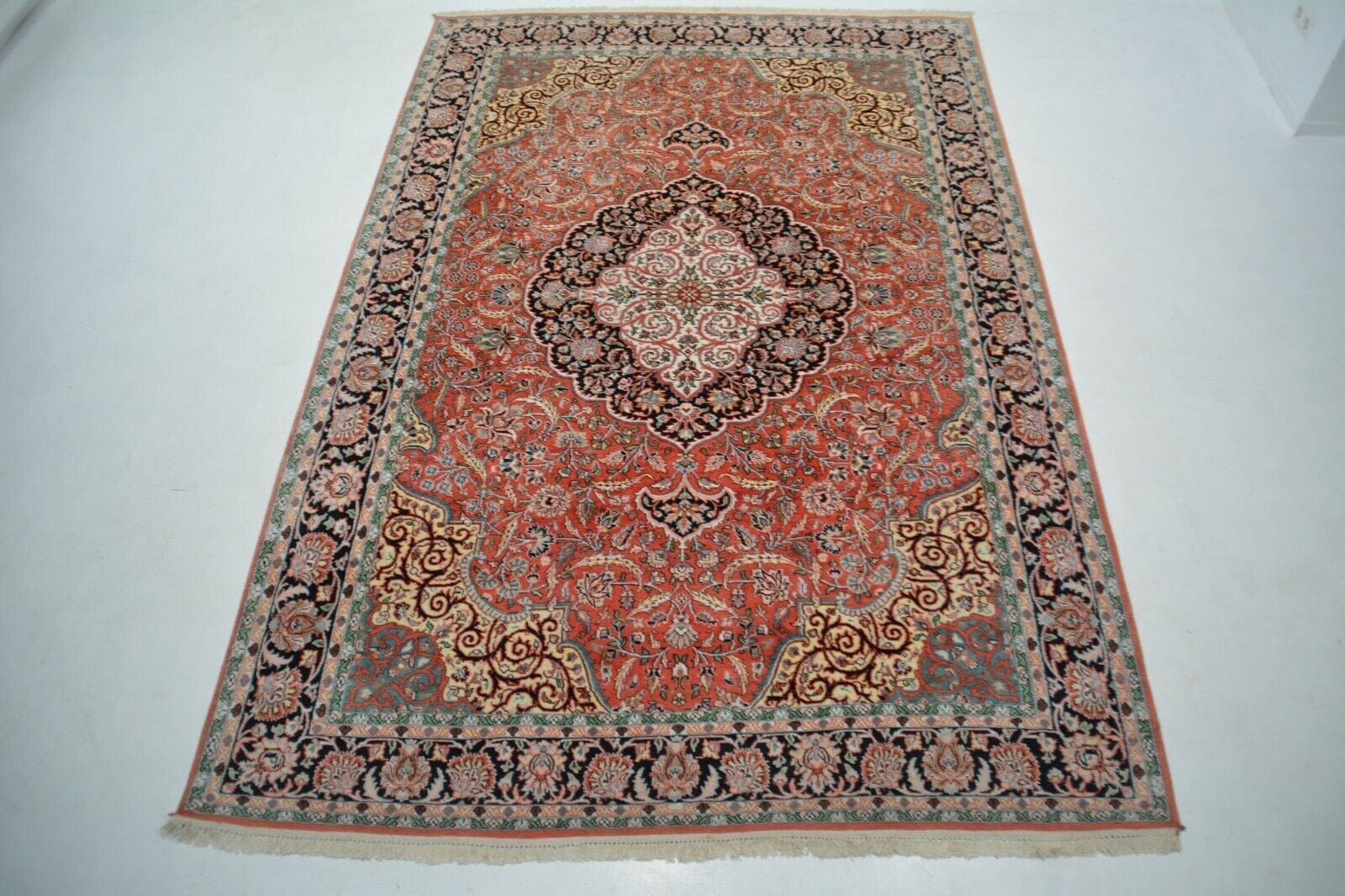 Handgeknüpfter Original Teppich aus Kaschmir und Seide, fein, ca. 314 x 212 cm