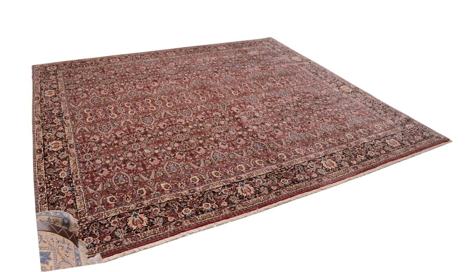Handgeknüpfter quadratischer Orientteppich Bidjar Tagavi in Übergröße 372x400 cm