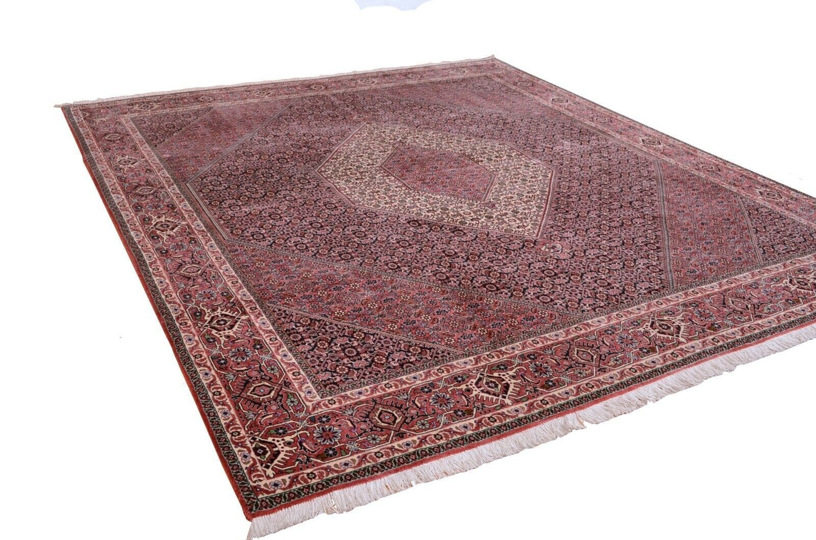 Handgeknüpfter Perserteppich Bidjar Boukan im quadratischen Format 288 x 247 cm – Orientteppich