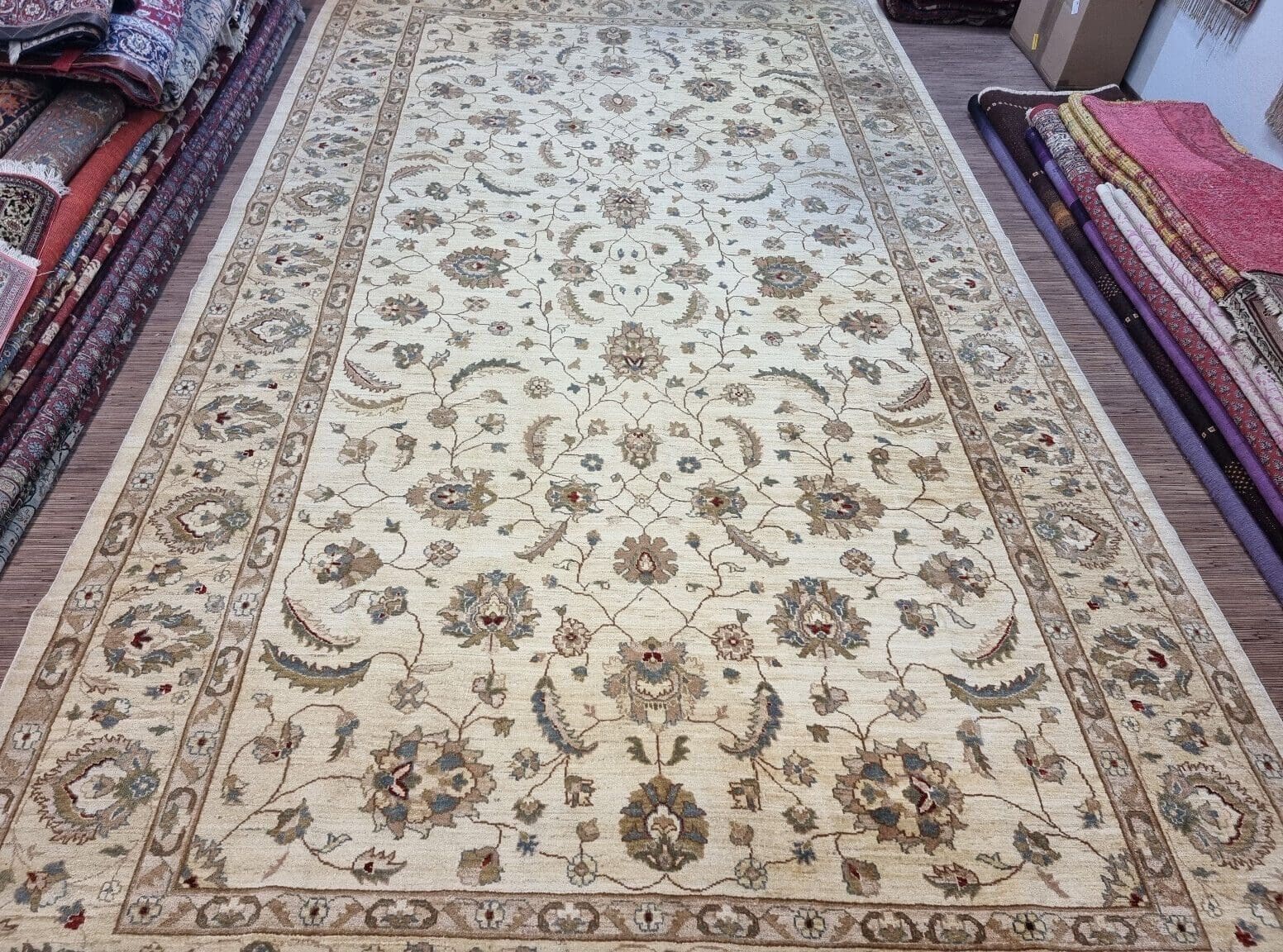Wunderschöner Original Pakistanischer Ziegler Farahan Teppich, 490 x 278 cm