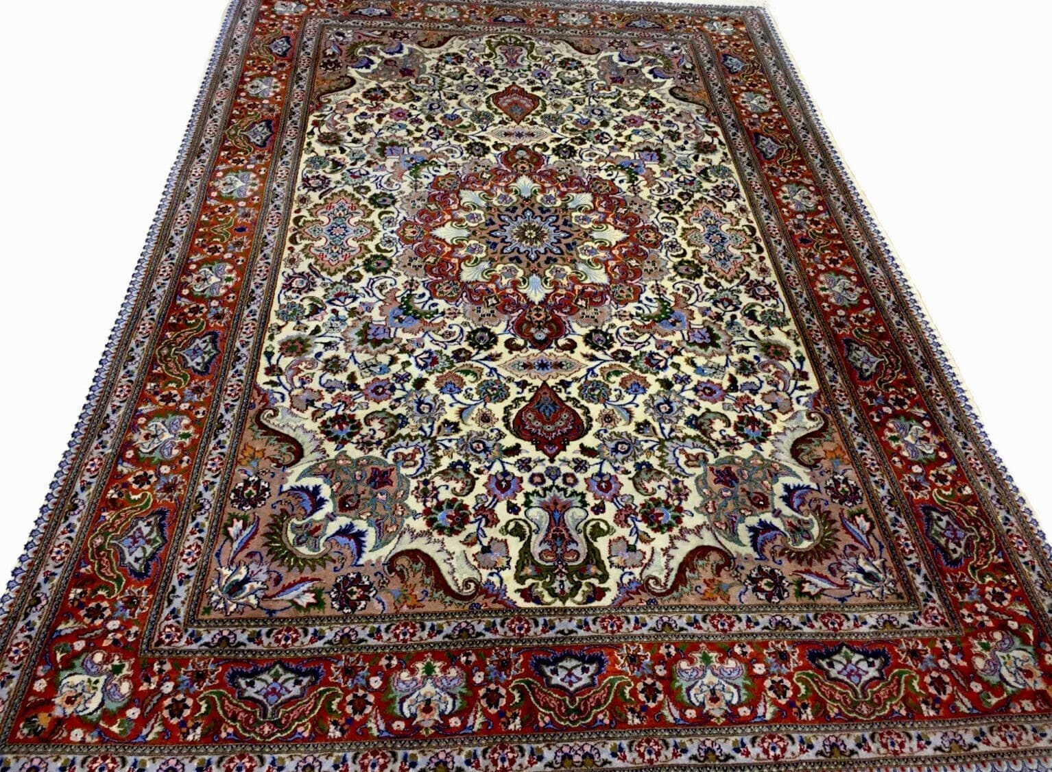 Perserteppich 300x200 cm – Tabriz mit Seide, über 500.000 Knoten, florales Design, handgeknüpft