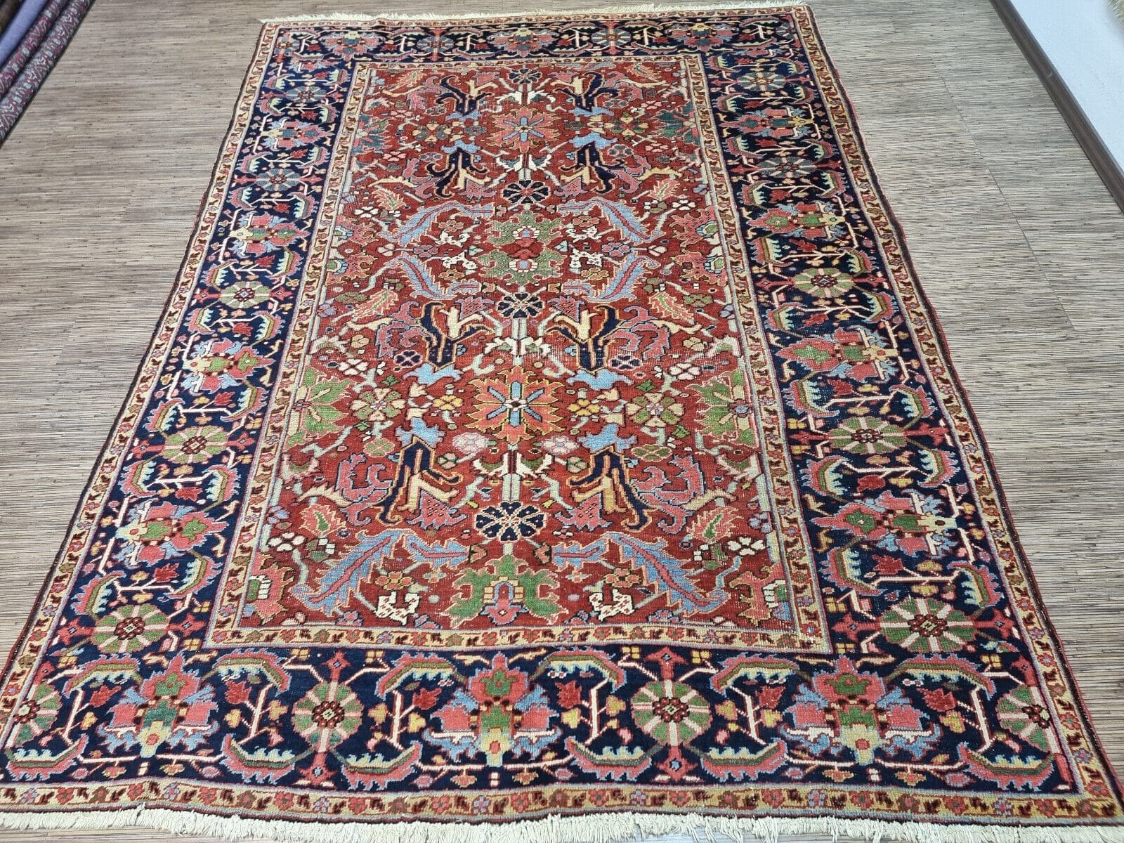 Original Antiker Persischer Heriz 292x220 cm² – Handgeknüpft, Hochwertiger Teppich, Altersbedingter Zustand, Echtheitsgarantie, Perserteppich