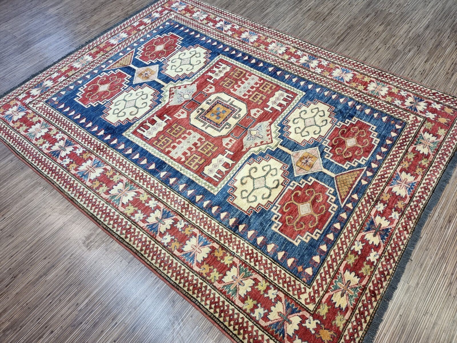 Wunderschöner Original Pakistanischer Kazak Teppich 231x175 cm² – Handgeknüpft, Hochwertiger Perserteppich