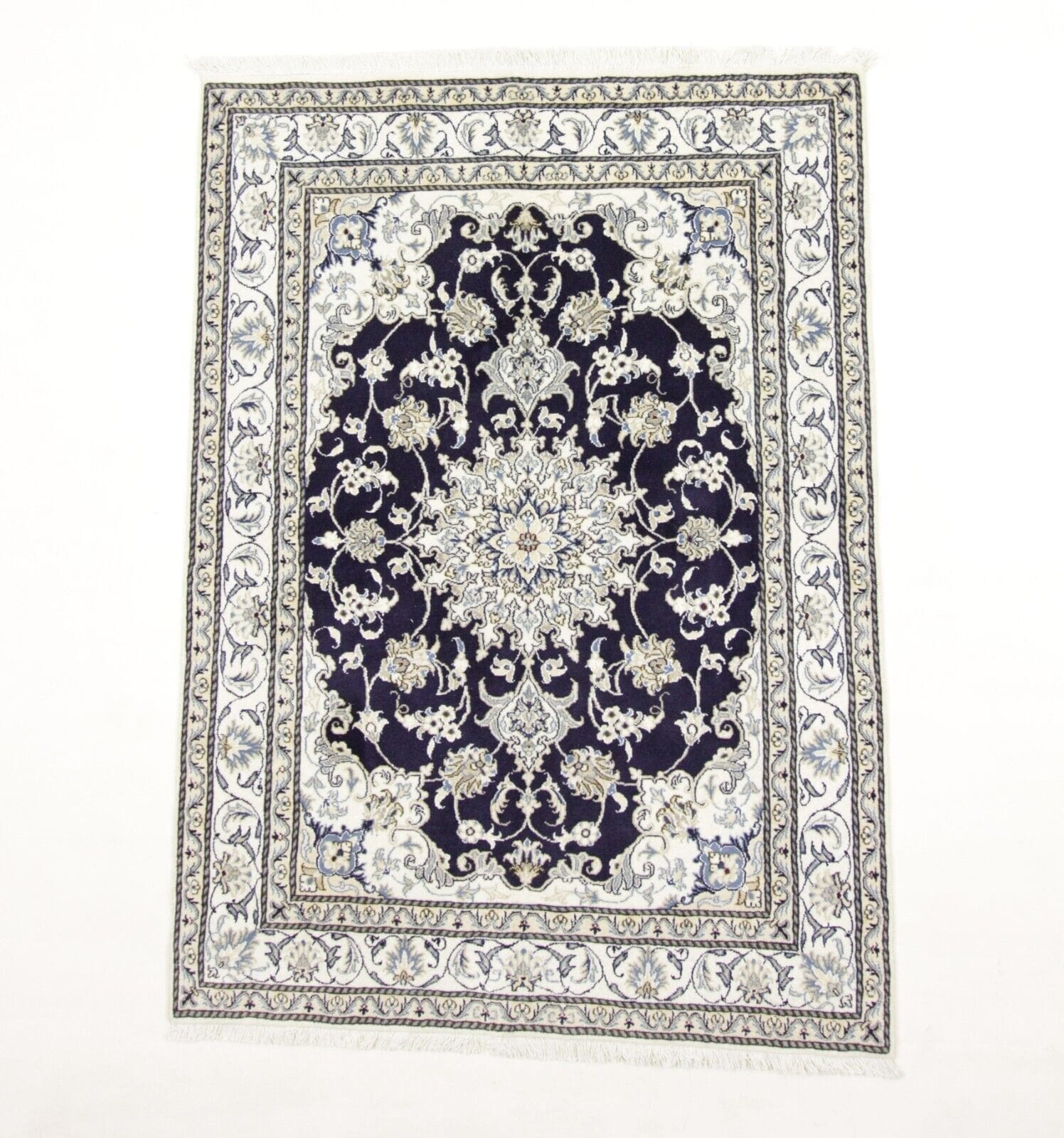 Wunderschöner Orientteppich super Nain 207 x 147 cm – 300.000 Knoten/m², 90% Schurwolle, 10% Seide, Handgeknüpft, Perserteppich
