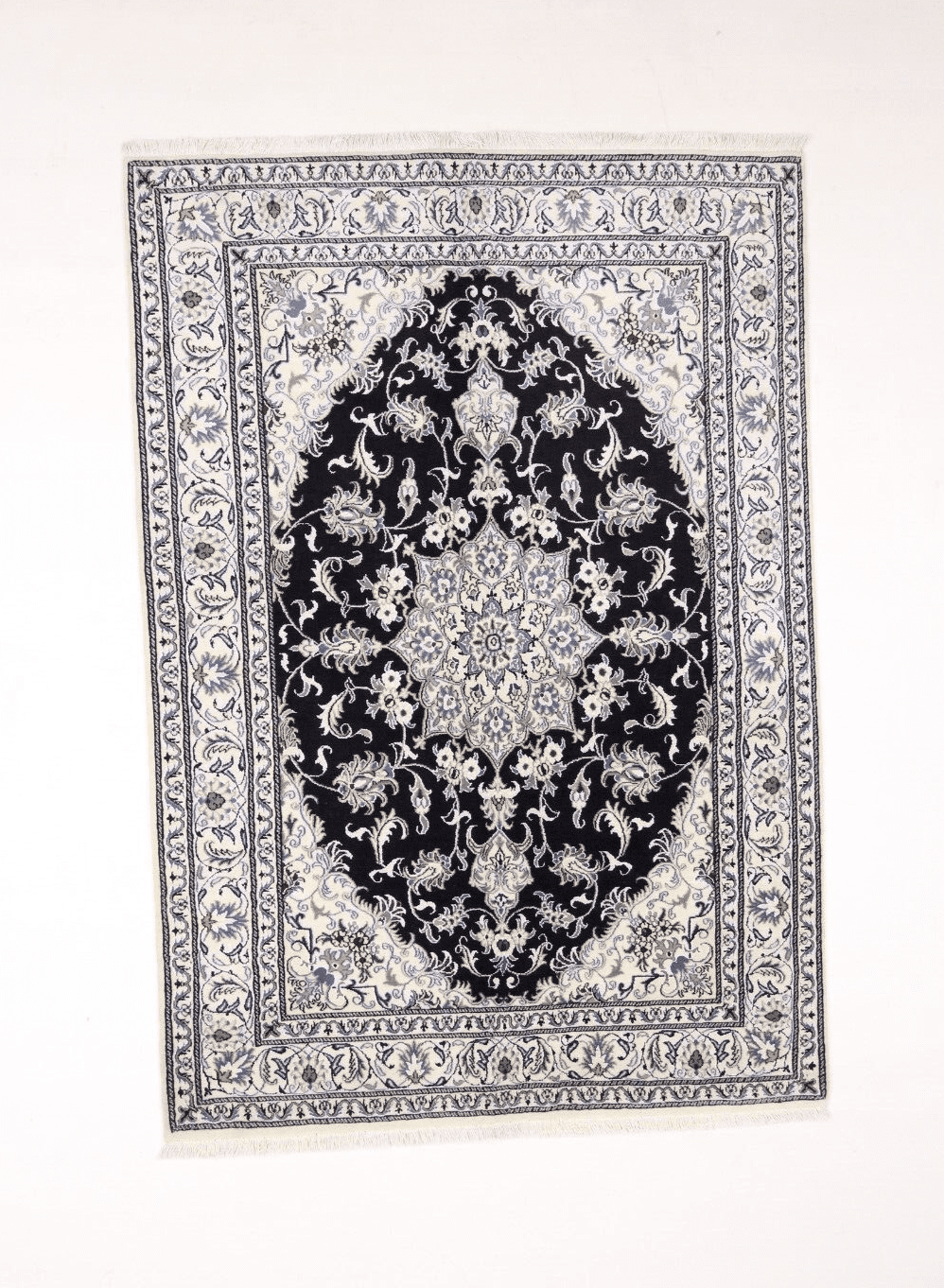 Perserteppich 240 x 160 cm, ca. 300.000 Knoten/m², 90% Schurwolle & 10% Seide, Top Zustand, handgeknüpft