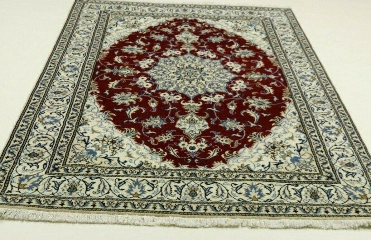 Wunderschöner Perserteppich Nain mit Seide 237 x 176 cm – Ca. 300.000 Knoten/m² – 90% Schurwolle & 10% Seide – Handgeknüpft