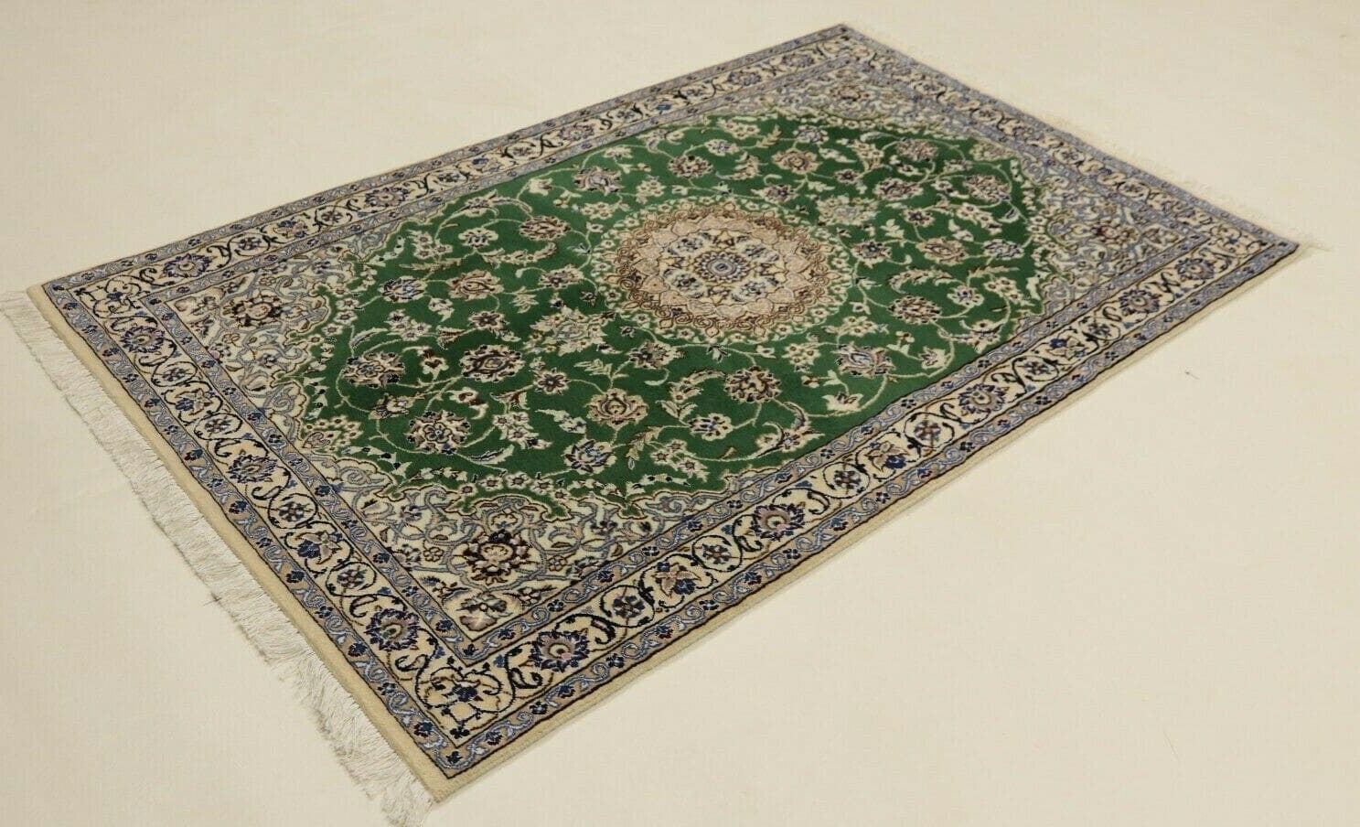 Wunderschöner Perserteppich 180 x 115 cm – Super Nain 9 la – ca. 500.000 Knoten/m² – 90 % Schurwolle, 10 % Seide – Neu, Handgeknüpft