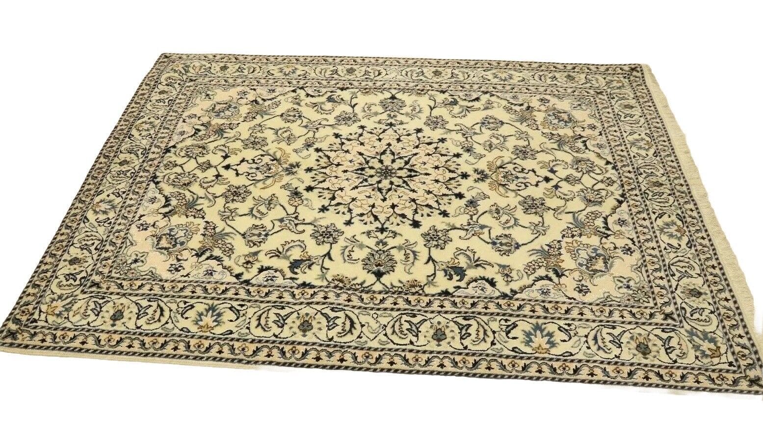 Wunderschöner Orientteppich Super Nain 253 x 166 cm | Knotenzahl: ca. 300.000/m² | 90% Schurwolle, 10% Seide, handgeknüpft, Perserteppich