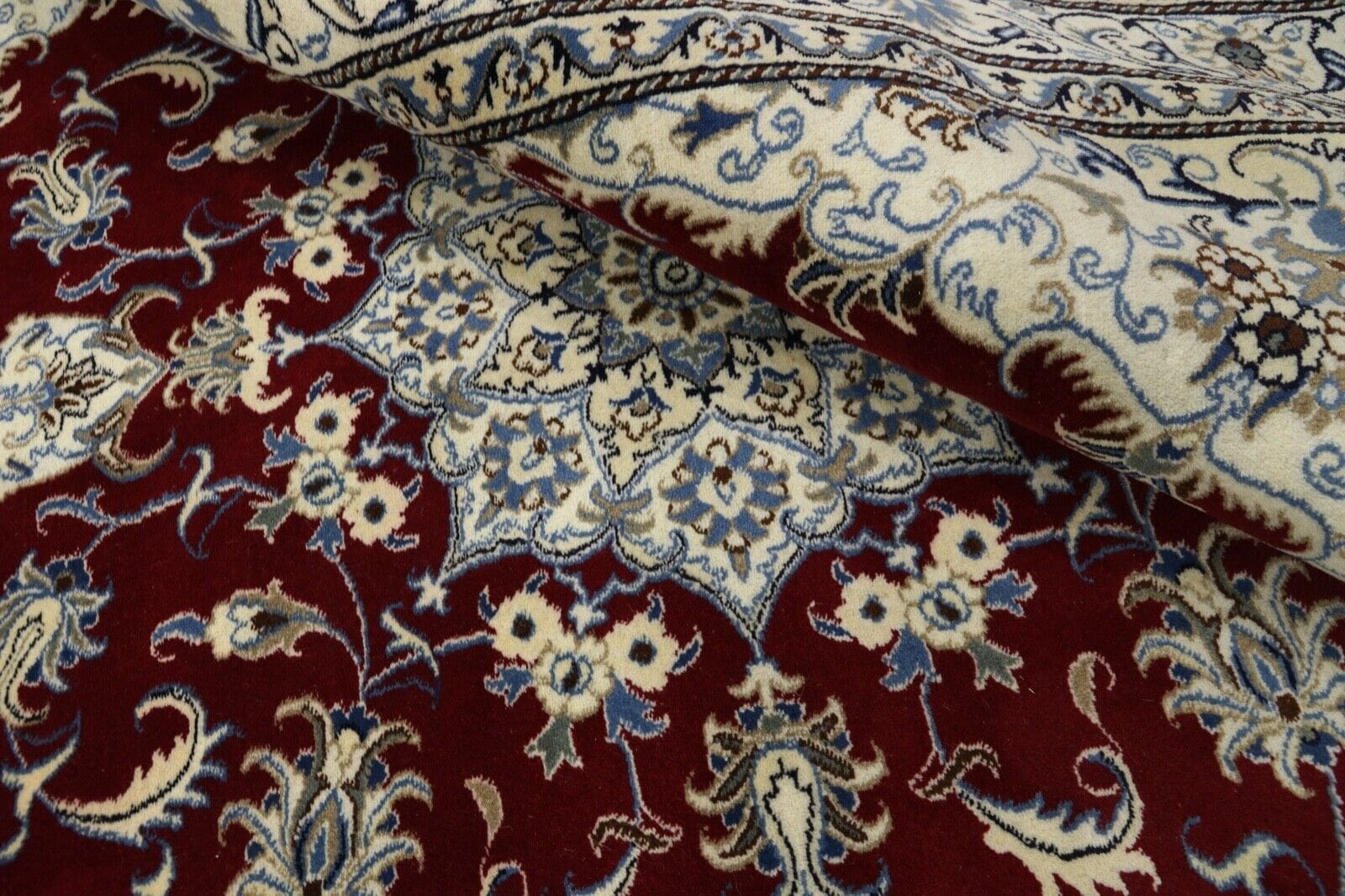 Wunderschöner Perserteppich Nain mit Seide 234x172 cm, 300.000 Knoten/m², 90% Schurwolle, Neu - Handgeknüpft