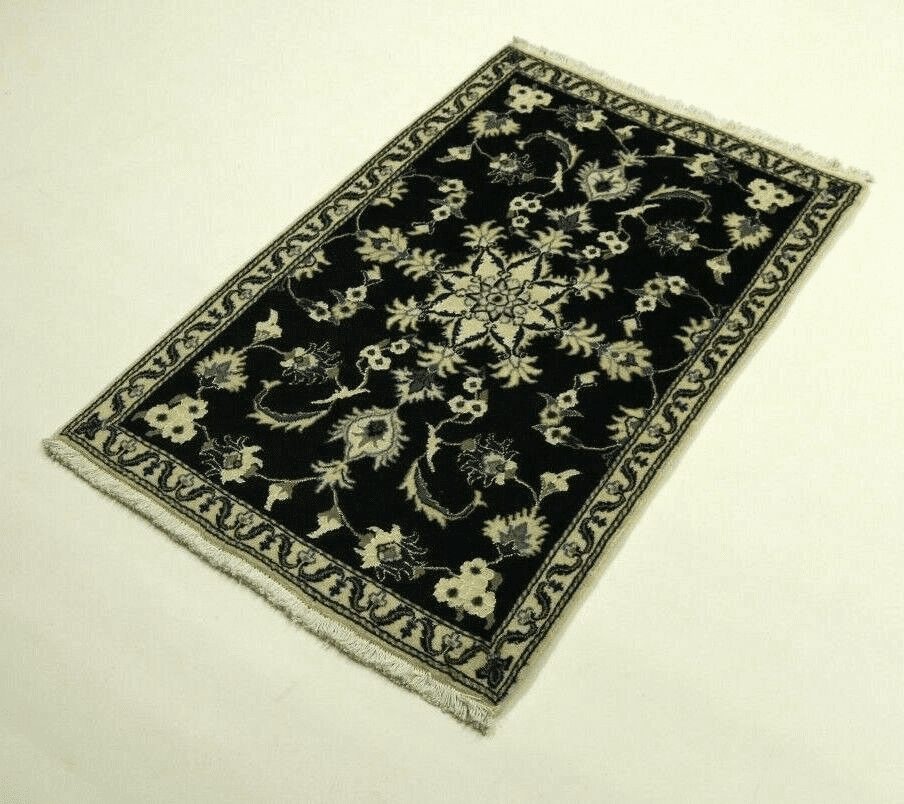 Wunderschöner Orientteppich Super Nain (133 x 89 cm) – 300.000 Knoten/m² – 100 % Schurwolle, handgeknüpft, Perserteppich