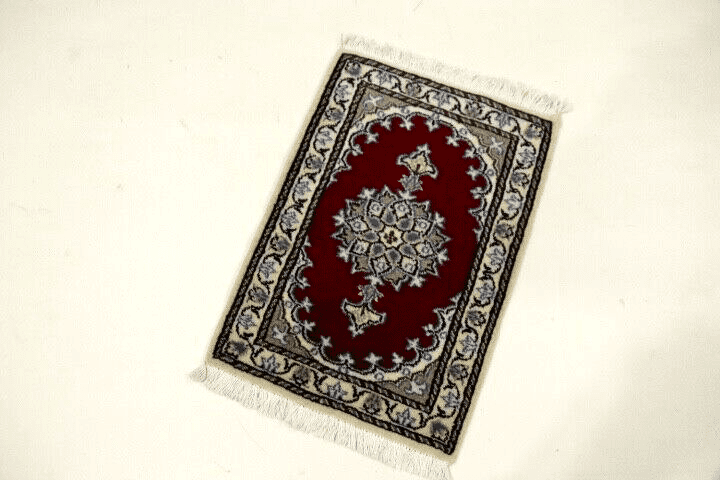Perserteppich Nain 60 x 40 CM | 300.000 Knoten/m² | 95% Schurwolle, 5% Seide | Neu, handgeknüpft