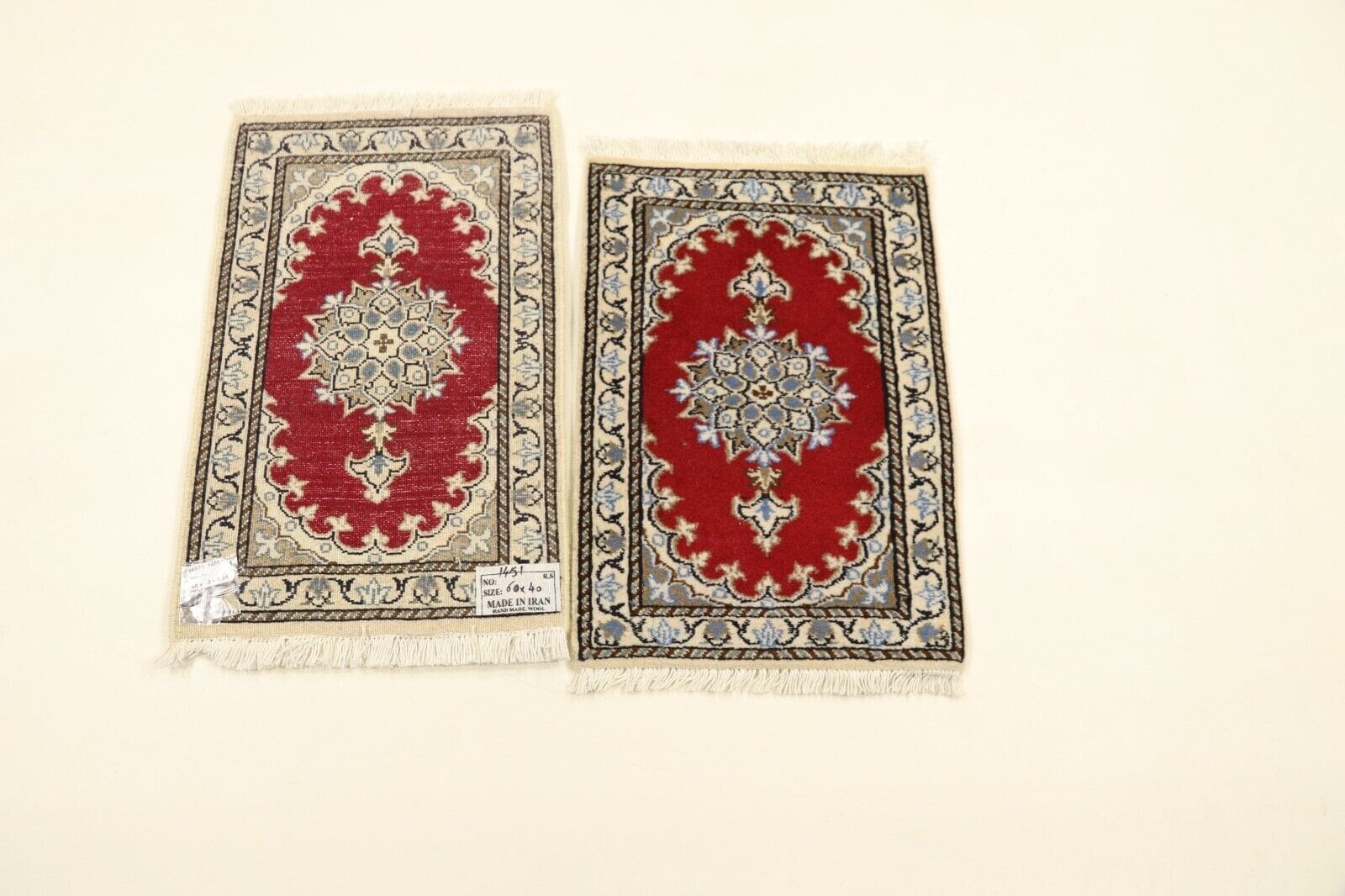 Perserteppich 60 x 40 cm, ca. 300.000 Knoten/m², 95% Schurwolle & 5% Seide, Neu, Top Zustand, handgeknüpft