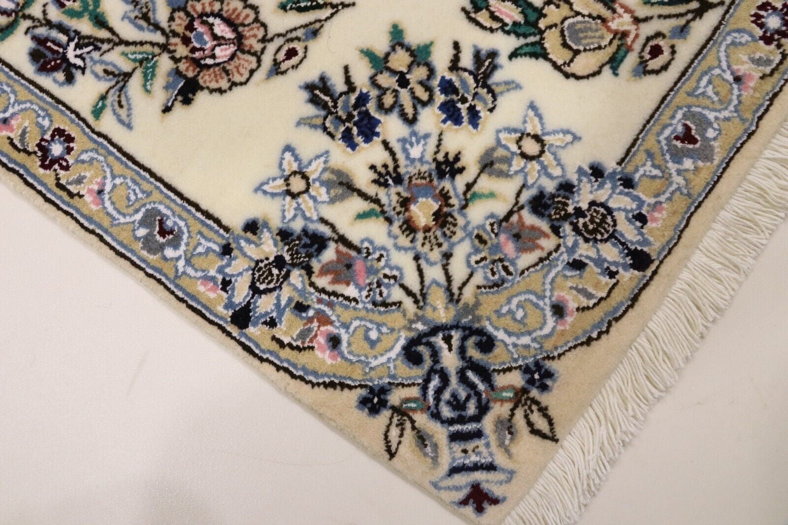 Wunderschöner Orientteppich Super Nain 9 La (90 x 60 cm) - ca. 500.000 Knoten/m², 90% Schurwolle, 10% Seide, handgeknüpft, Perserteppich