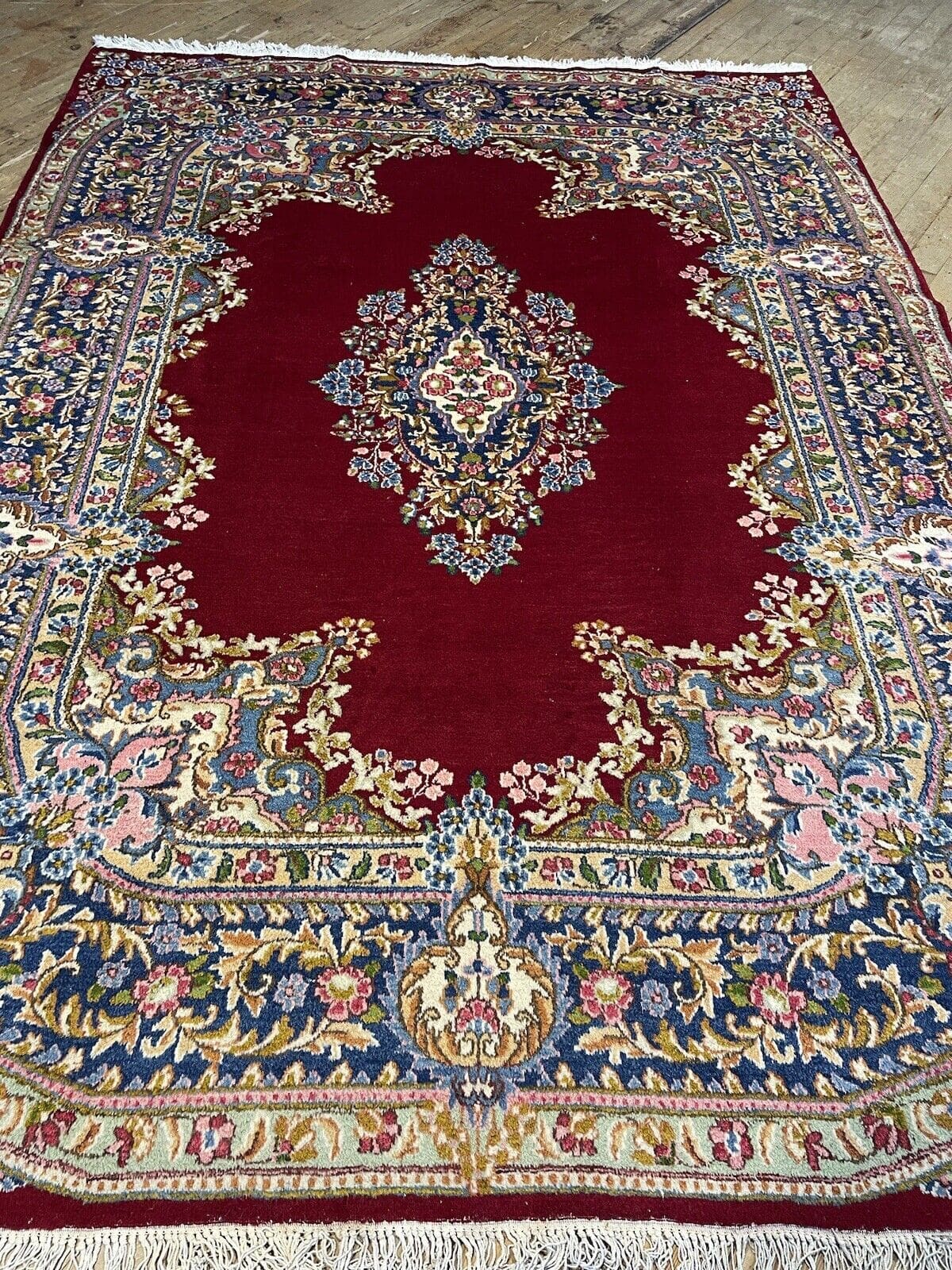 200 x 300 cm Kerman Kaschmir Perserteppich | 6mm Florhöhe | Auffälliges Rawar Design in Rot | Handgeknüpft