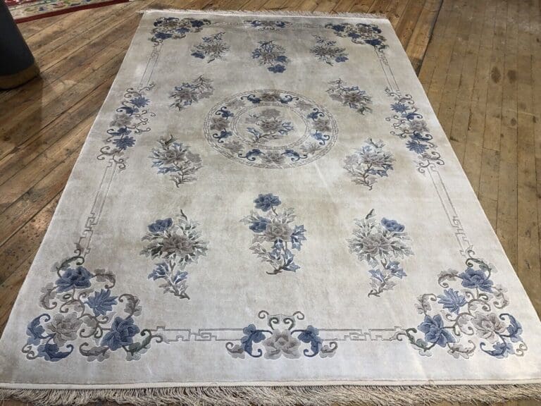 Exklusiver Peking Perserteppich 280x180 cm – Handgeknüpft, 100% Reine Seide, Grau-Blau, Florhöhe 6 mm, Ideal für Fußbodenheizung, Einzelstück