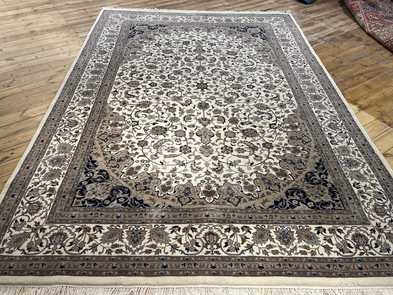 Exklusiver Bijar Teppich 350x250 cm - 12mm Florhöhe, klassisches Herati-Motiv, für Fußbodenheizung geeignet, aus hochwertiger Schurwolle, handgeknüpft, Perserteppich