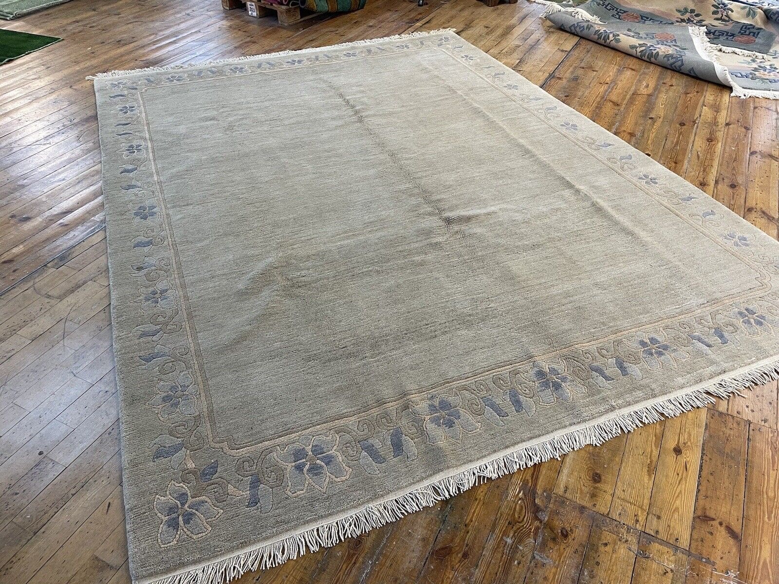 Moderne Perserteppich 350x250 cm – Hochflorig aus 100% reiner Baumwolle, geeignet für Fußbodenheizung, in warmem Senfton, handgeknüpft