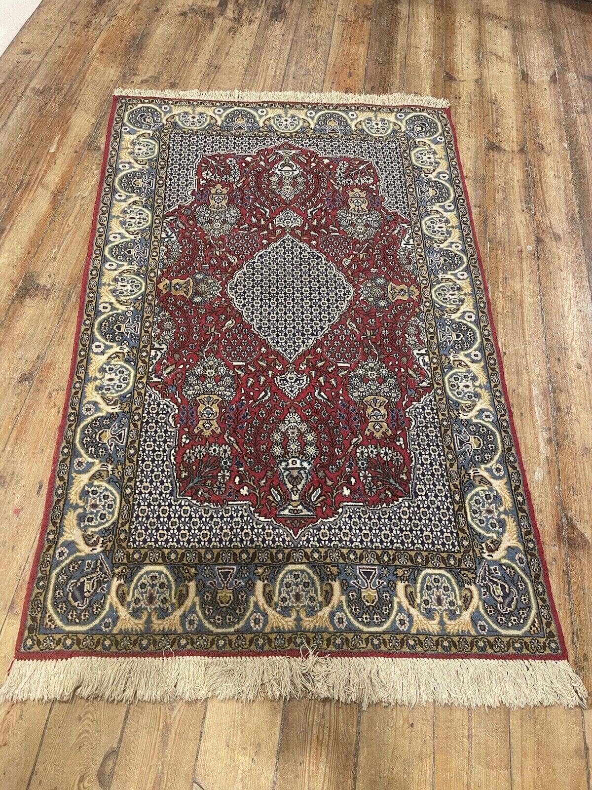 Hochwertiger Ghom Perserteppich | Größe 155x105 cm | Florhöhe 10-12 mm | Reine Schurwolle | Top Design | Sehr dekorativ | Handgeknüpft | Perserteppich