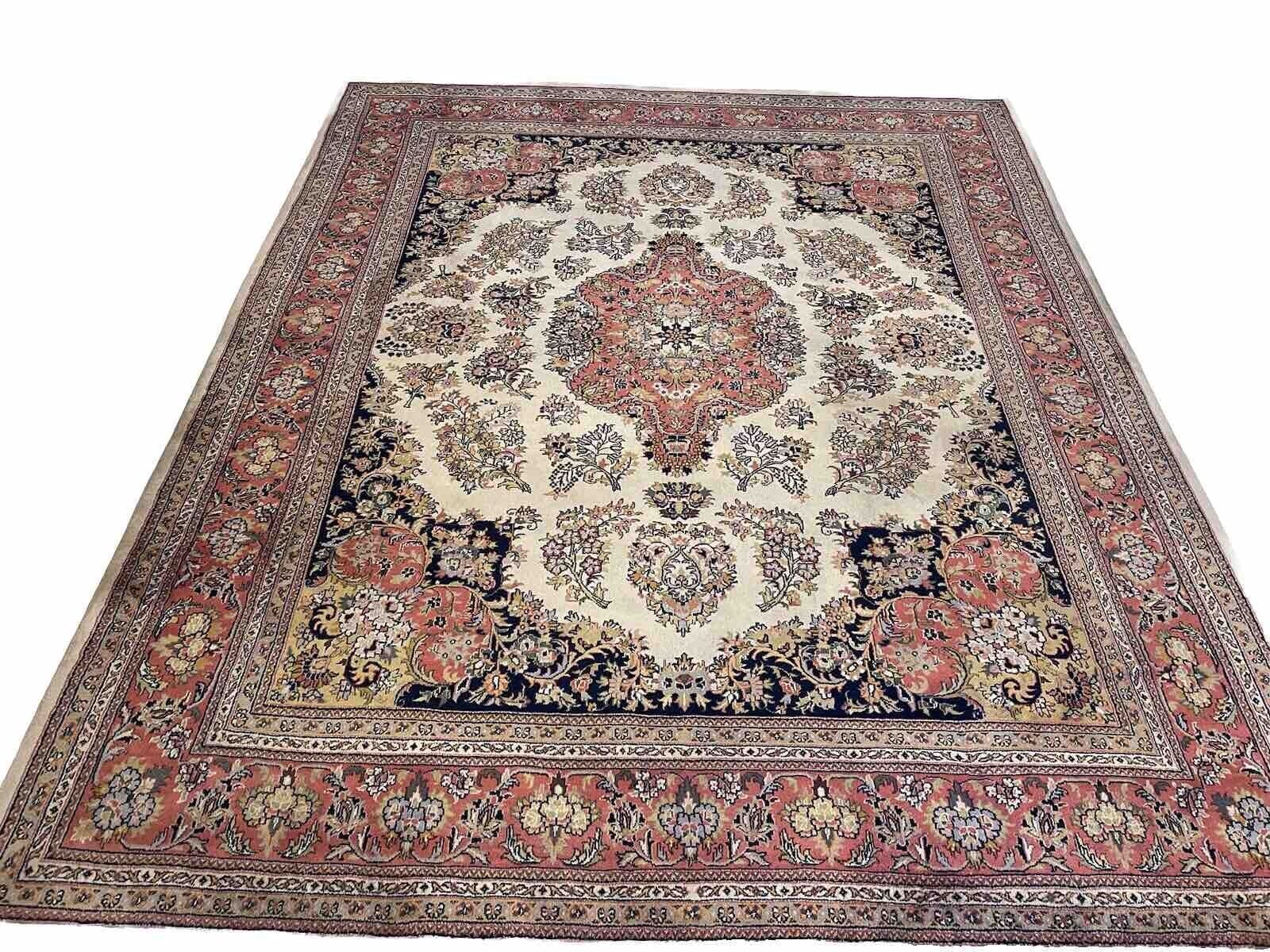 Klassischer Kaschmir Perserteppich 300x250 – Handgeknüpft aus reiner Schurwolle mit beiger Bordüre, traditionelles Design für modernes Zuhause – Handgeknüpft, Perserteppich
