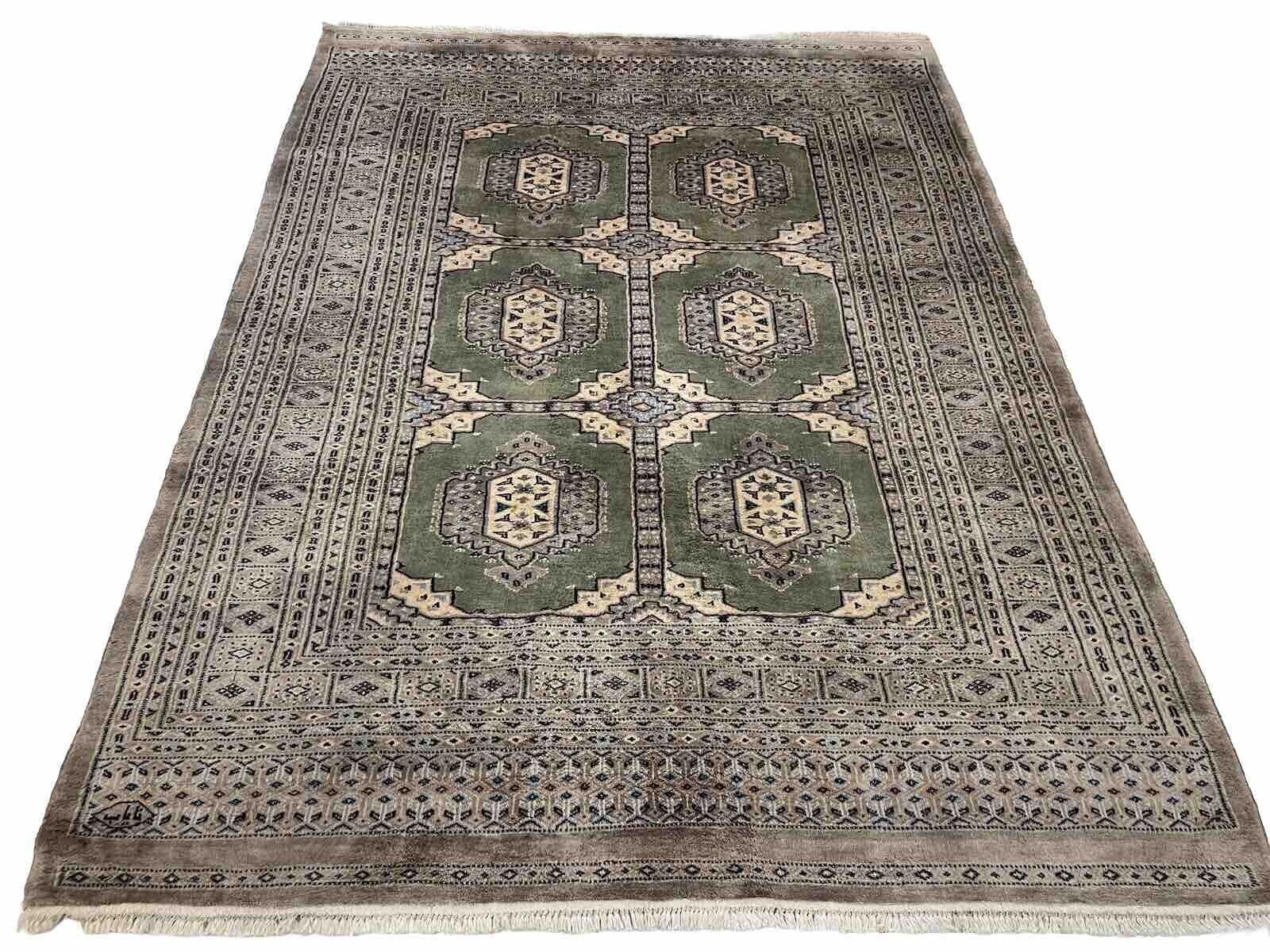 Klassischer Orientteppich Bochera - Hellgrün, 200x160 cm, handgeknüpft, Perserteppich