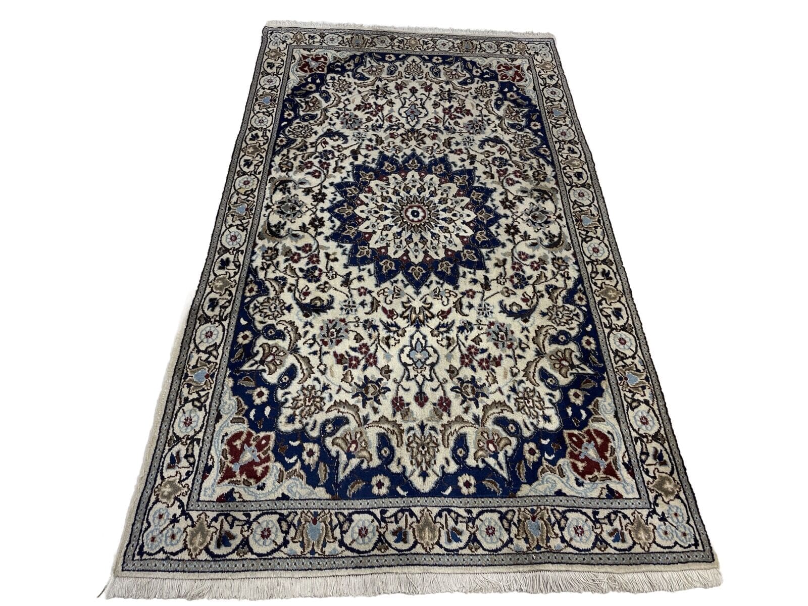 Beiger Top Nain Perserteppich 200x115 cm – Florales Design mit Medallion und dekorierten Ecken – Handgeknüpft, Perserteppich