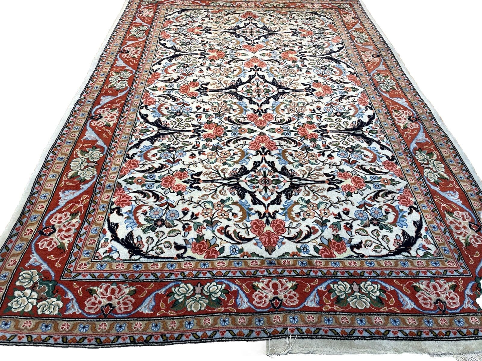 Perserteppich Tabriz Antik 203x140 cm - Seltenes Design mit schönem Medallion und schmaler roter Bordüre - Handgeknüpft