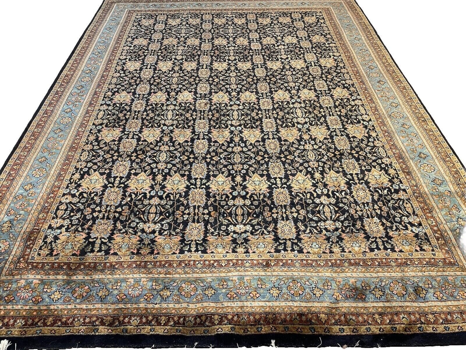Exquisiter handgeknüpfter Perserteppich 350x255cm - Extrem feine Kashmir Wolle in traditionellem Alt Blau, 100% reine Schurwolle, Kett- und Schussfäden aus Baumwolle, handgeknüpft