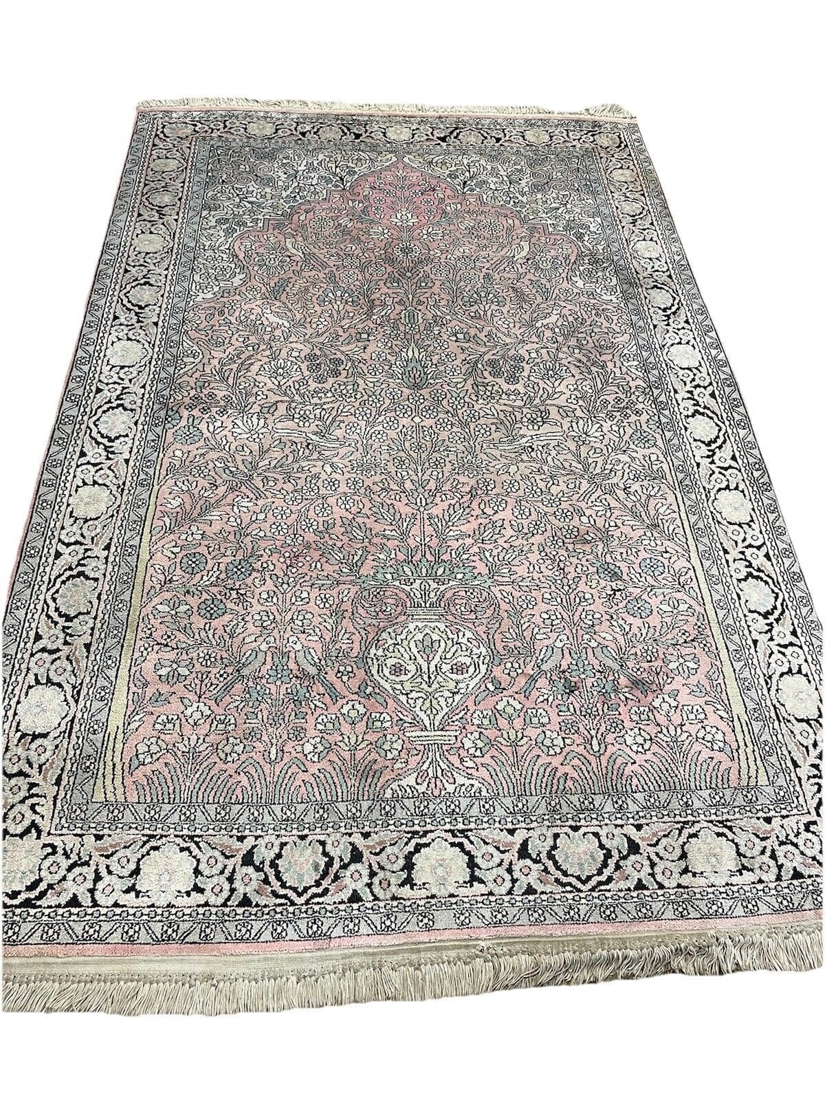 Luxuriöser Perserteppich 180x120cm – Handgeknüpft aus reiner Seide und Kaschmir, Medaillon-Muster in dezenter Rostfarbe, 4mm Florhöhe, absolut spitze!