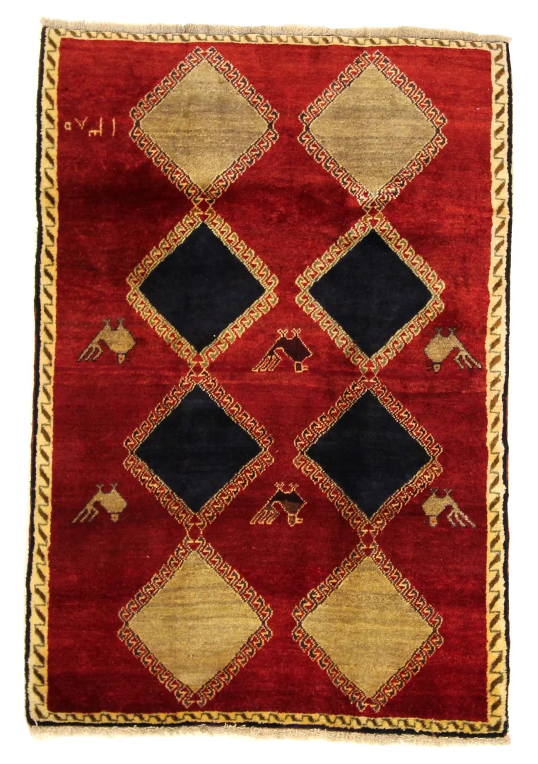Gabbeh - Shuli 155 x 107 cm, 90.000 - 180.000 Knoten/m², kreative Muster, handgeknüpft, Perserteppich