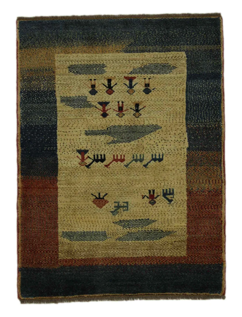 Gabbeh Teppich 138 x 103 cm, hohe Knotendichte, weicher Flor, abstraktes Design mit spielerischen Figuren, handgeknüpft, Perserteppich