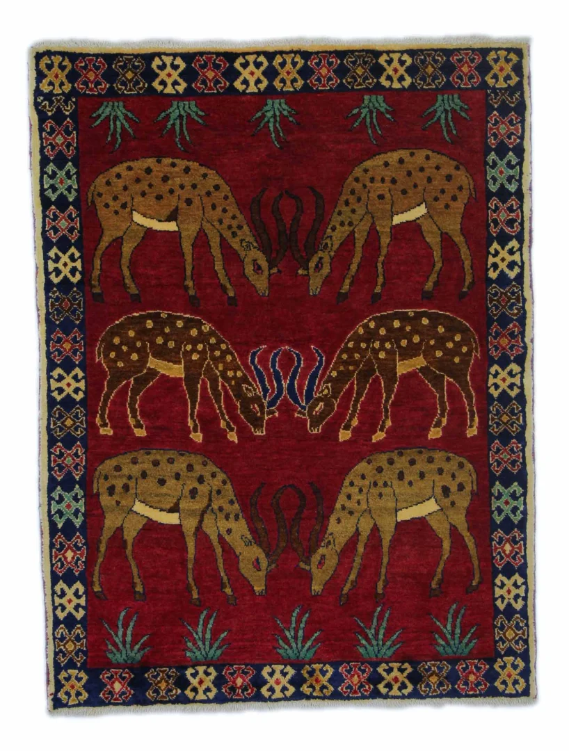 Gabbeh 148 x 112 cm - Gabbeh Shuli mit fantasievollen Mustern, 90.000 - 180.000 Knoten/m², handgeknüpft, Perserteppich