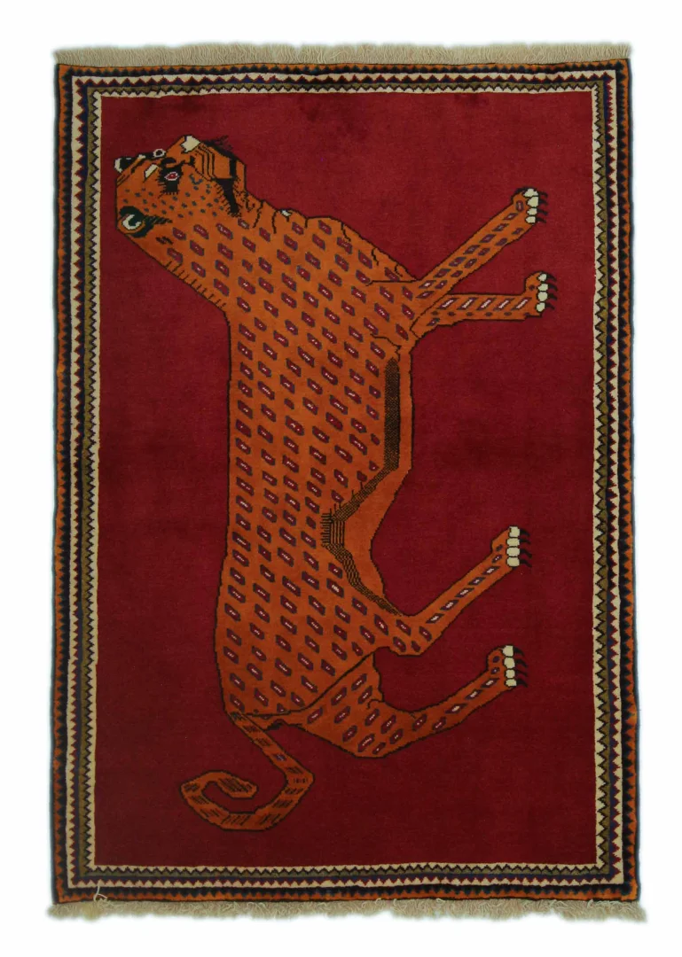 Gabbeh 156 x 109 cm - Gabbeh Shuli mit kreativen Mustern und glanzvoller Schurwolle, Knotendichte: 90.000 - 180.000/m², handgeknüpft, Perserteppich
