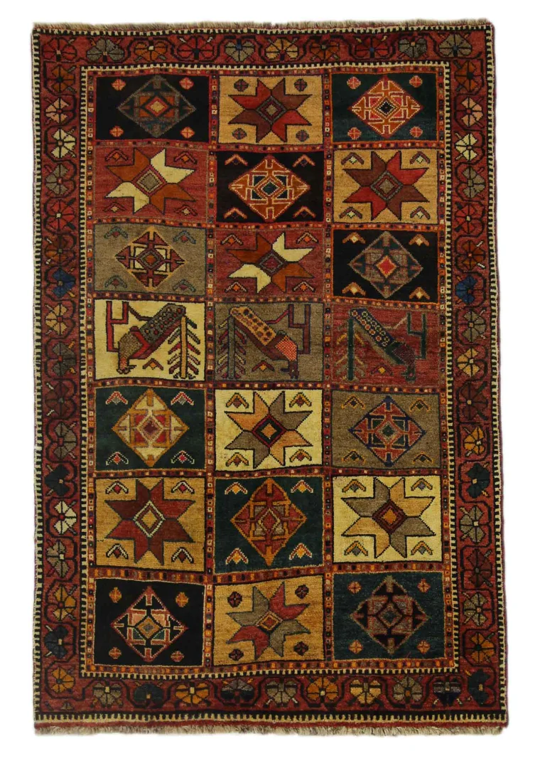 Gabbeh - Shuli Teppich 184 x 124 cm, 90.000 - 180.000 Knoten/m², ausgefallene Muster auf glanzvoller Schurwolle, handgeknüpft, Perserteppich