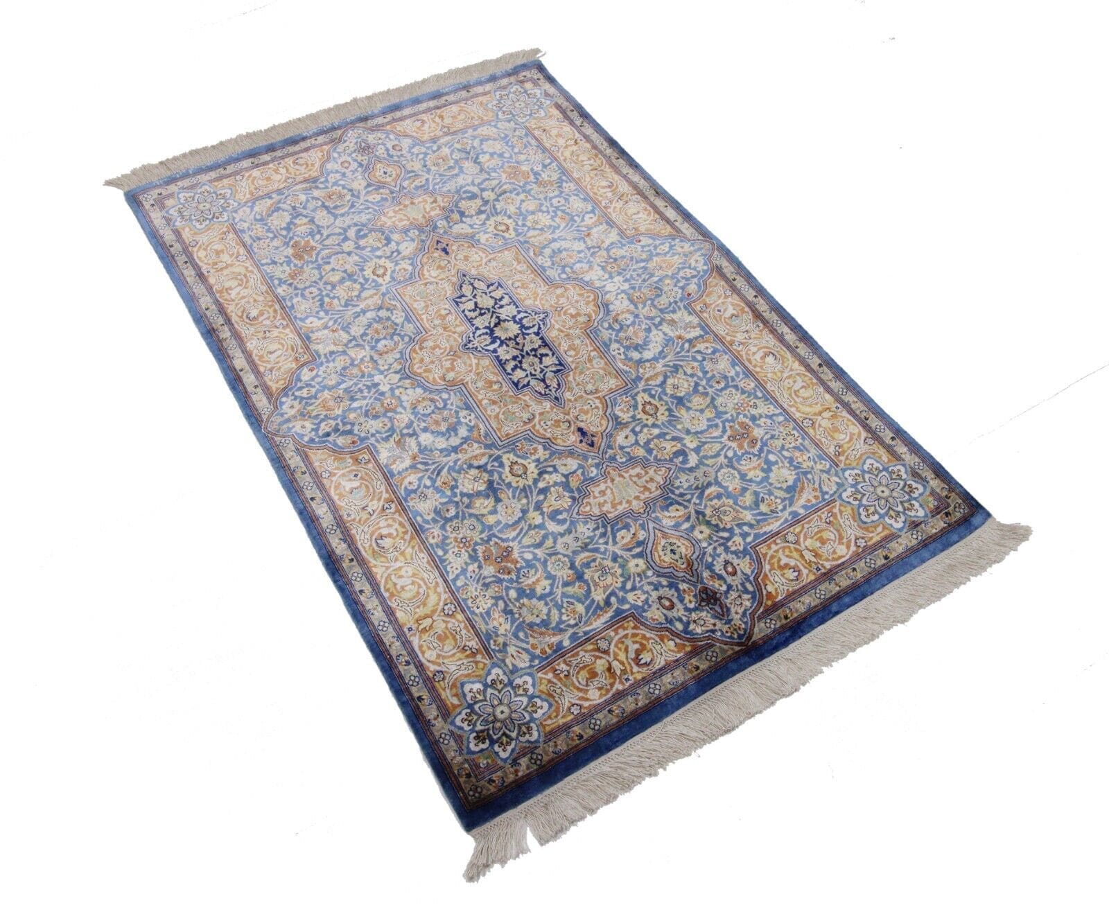 Original Handgeknüpfter Perserteppich Ghom, Qom – Reine Seide 120 cm x 78 cm, Elegantes Design, 100% Handarbeit, handgeknüpft, Perserteppich