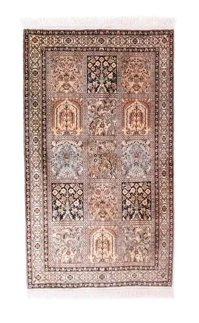 Kaschmir-Seide Teppich 135 x 78 cm - Hochdichte Knotung im floralen Feldmuster, handgeknüpft, Perserteppich