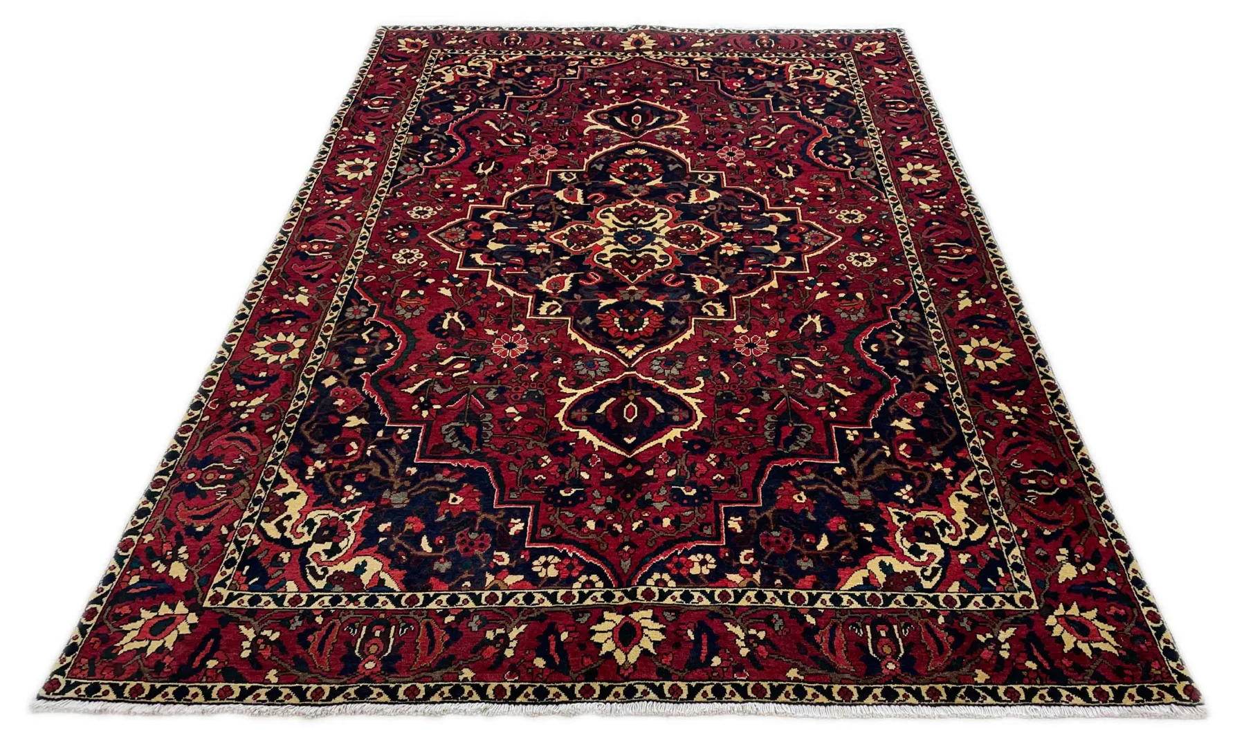 Bakhtiar Teppich 305 x 208 cm, Kheshti Gartenmuster, Knotendichte 150.000 - 200.000 Knoten/m², handgeknüpft, Perserteppich