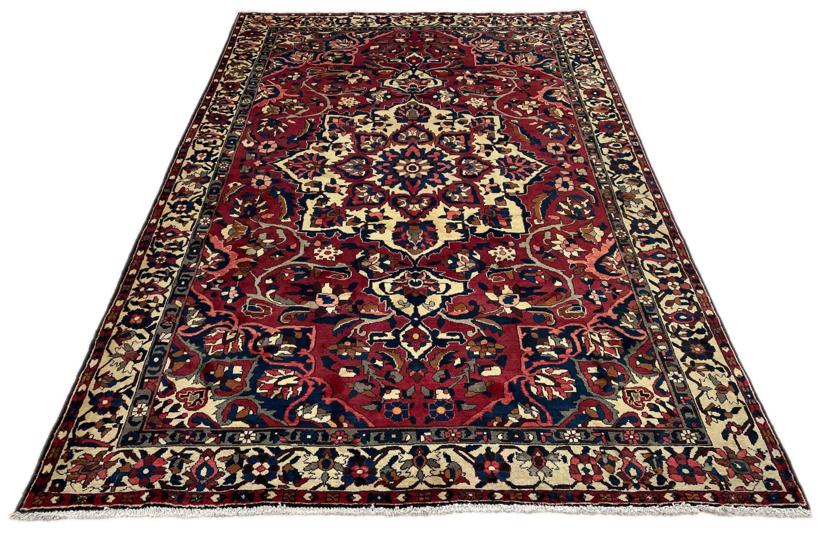 Bakhtiar Teppich 318 x 218 cm – Kheshti Gartenmuster in Rot, Braun und Creme, Knotendichte 150.000 – 200.000 Knoten/m², handgeknüpft, Perserteppich