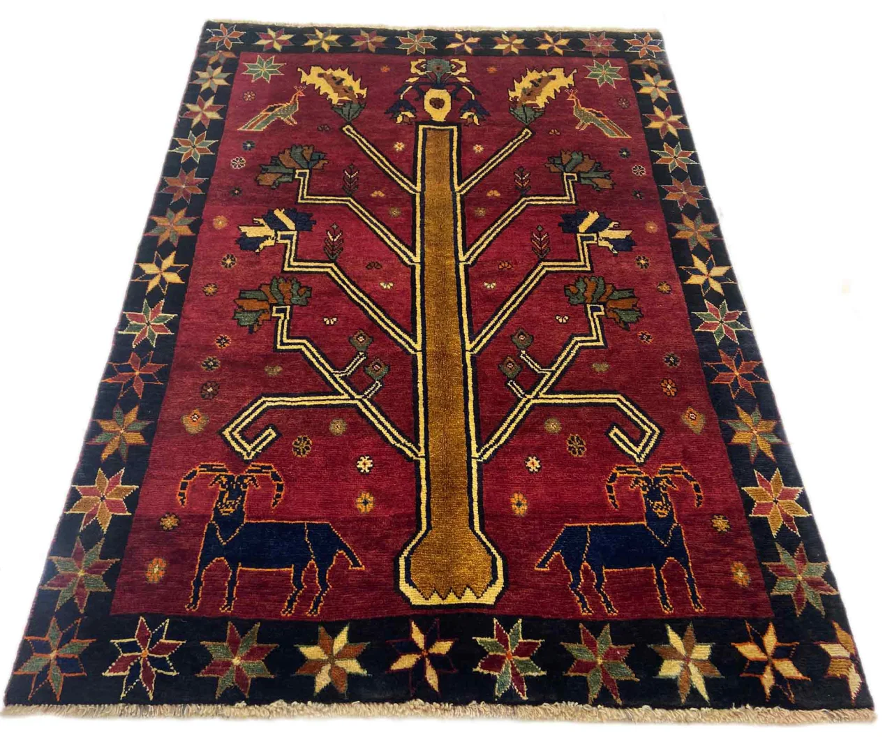 Gabbeh - Shuli Teppich 187 x 134 cm, Knotendichte 90.000 - 180.000 / m², ausgefallene Muster auf glanzvoller Schurwolle, handgeknüpft, Perserteppich