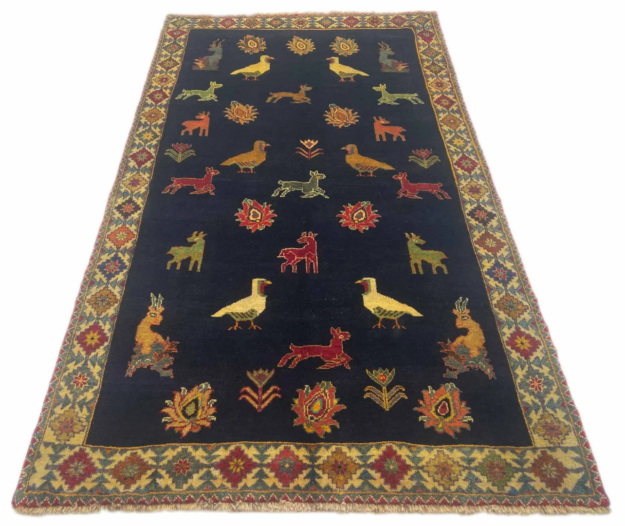 Gabbeh - Shuli Teppich 242 x 142 cm, Knotendichte 90.000 - 180.000/m², ausgefallene Muster auf glanzvoller Schurwolle, handgeknüpft, Perserteppich Läufer