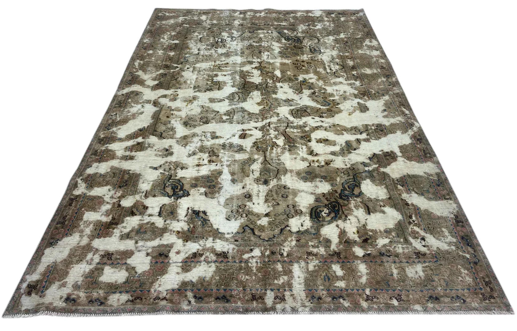 Vintage Perserteppich 287 x 193 cm – Handgeknüpft, Einzigartiges Design durch Farb- und Florbearbeitung
