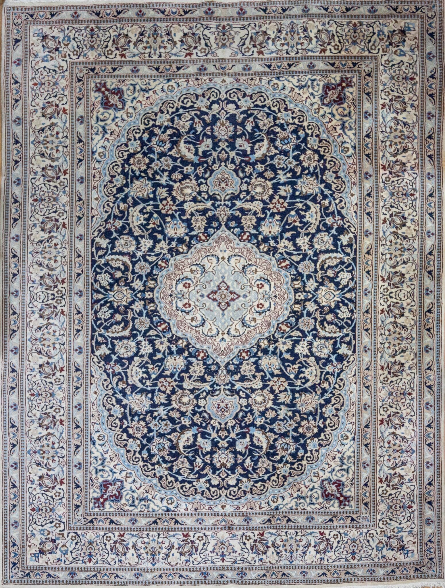 349x246cm TOP Handgeknüpfter Nain 12La Perserteppich | Lachak-Toranj Medaillon mit Seide W2(#383)