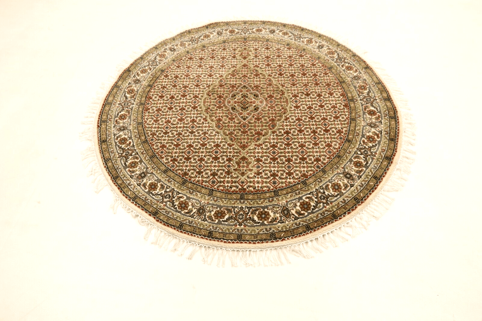 Wunderschöner Orientteppich Super Täbriz – 150 x 150 cm, ca. 300.000 Knoten/m², 90% Schurwolle & 10% Seide, handgeknüpft, Perserteppich