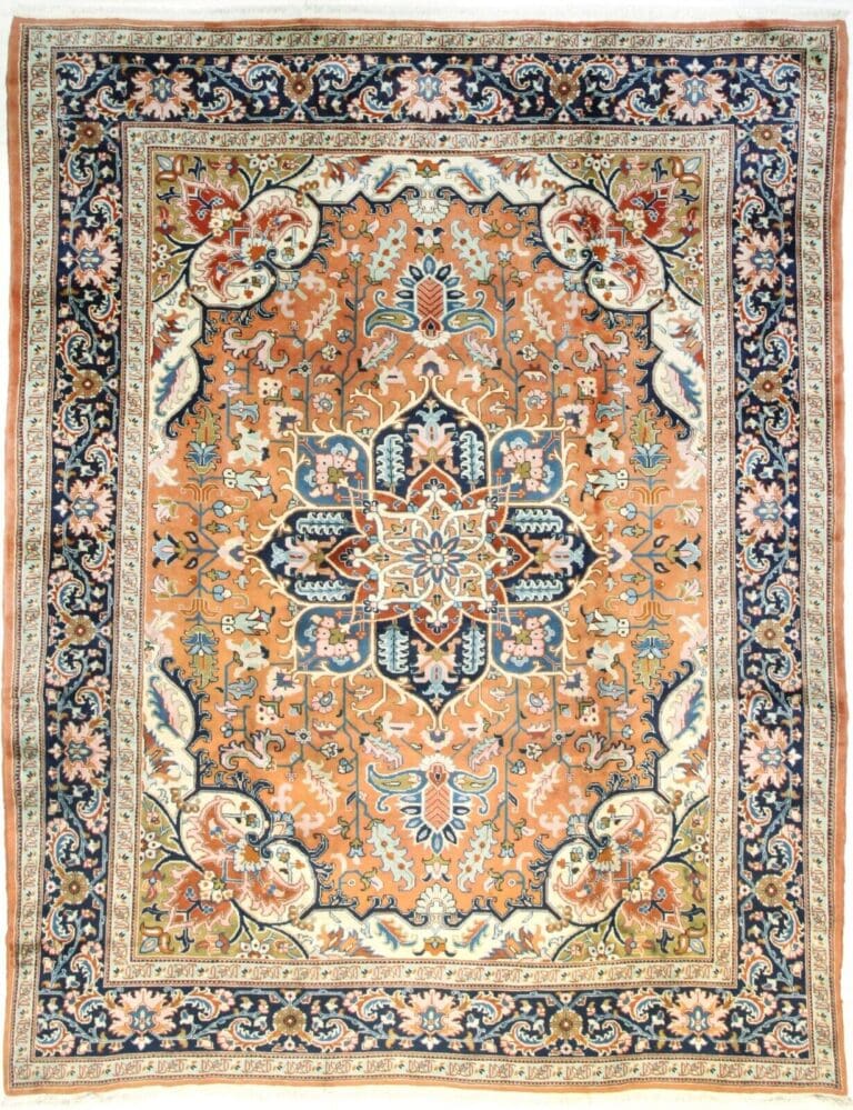 Handgeknüpfter Heriz Perserteppich 360x285 cm - Qualität & Stil