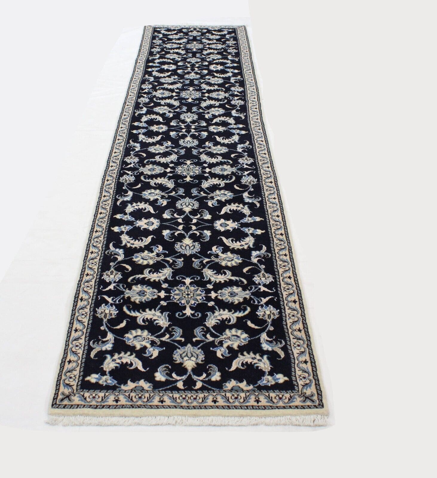 Original Perserteppich Nain 388x77 cm, Top Zustand, handgeknüpft Läufer