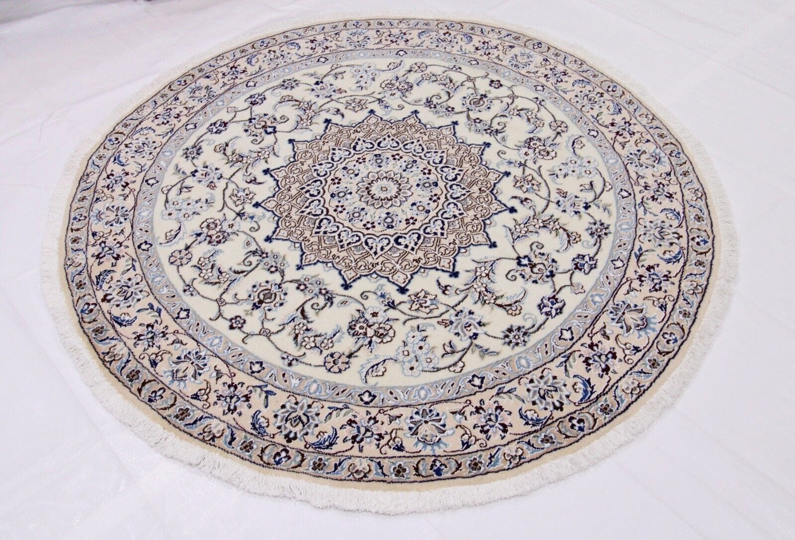 Perserteppich 150x150 cm Nain 9La mit Seide, handgeknüpft