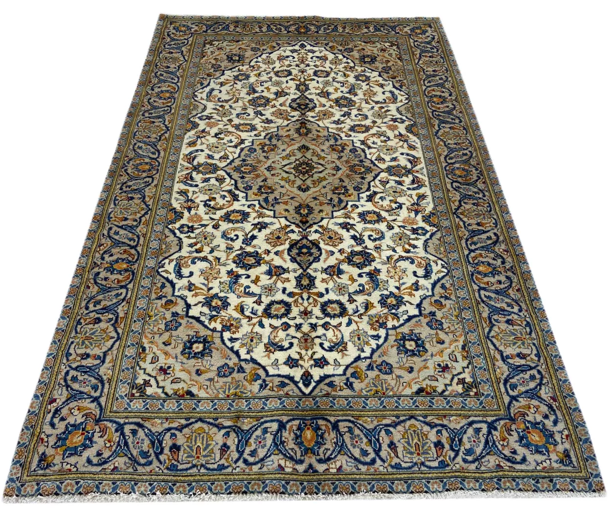 Keshan Teppich 250 x 152 cm, 150.000-300.000 Knoten, handgeknüpft